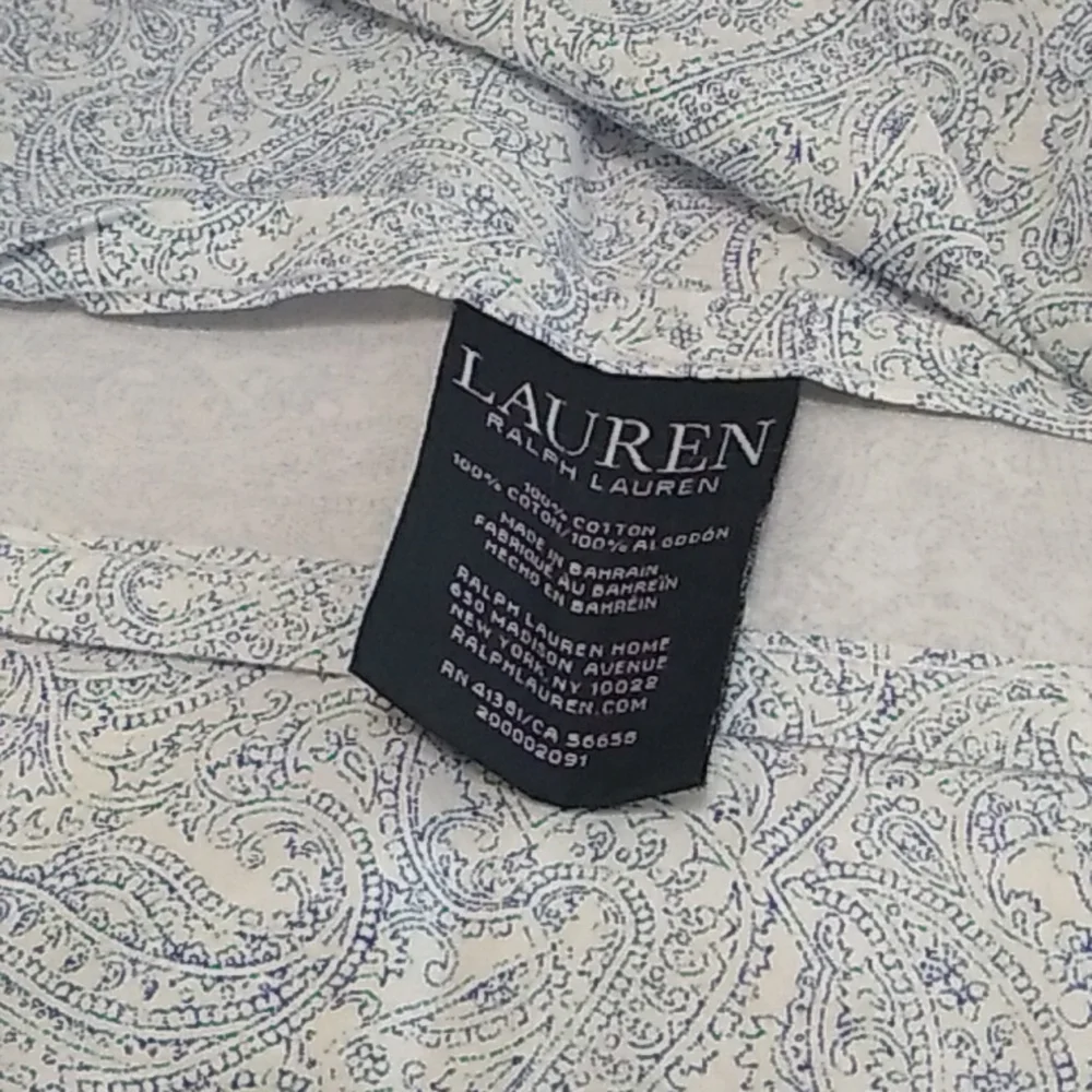 Ralph Lauren Queen Flat Sheet Blue White Paisley Print 100% cotton